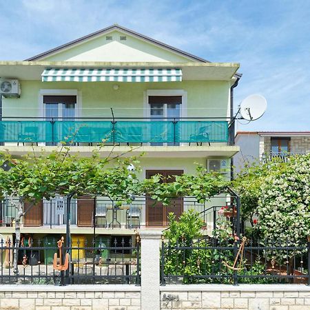 Apartments Grassi By Rent Istria Umag Exterior photo