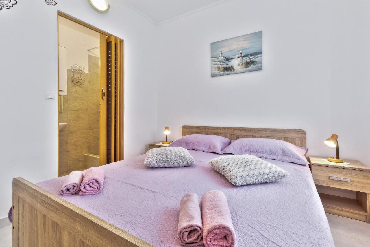 Apartments Grassi By Rent Istria Umag Exterior photo
